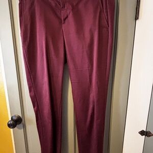Banana Republic Women’s “Ryan” Burgundy Trousers